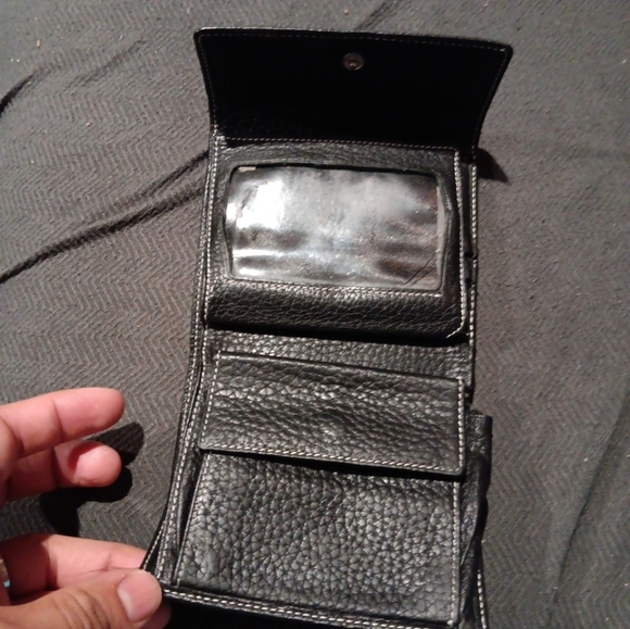 Salvatore Ferragamo Men Leather Wallet - Picture 5 of 9